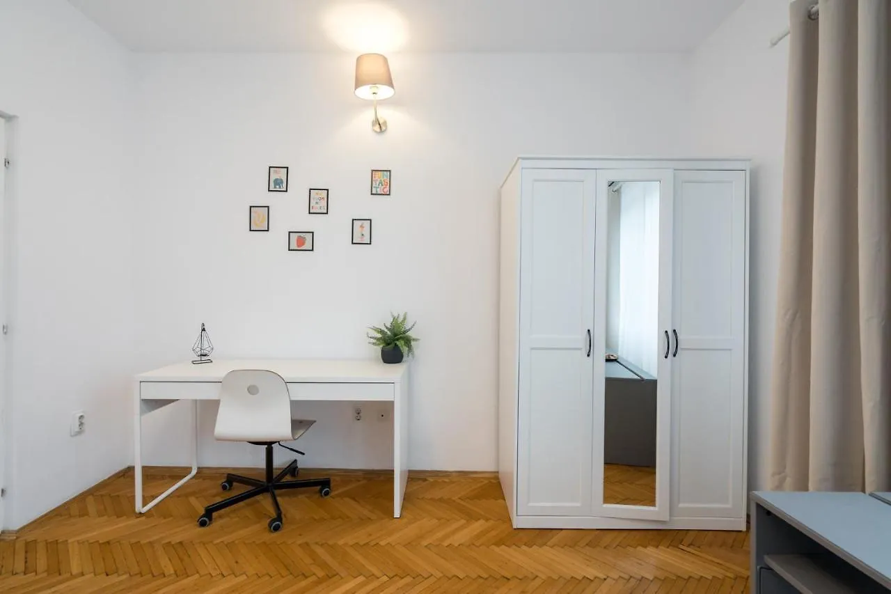 Aonia 2Bdr Apartment - P-Ta Romana View Bucharest 0*,  Romania