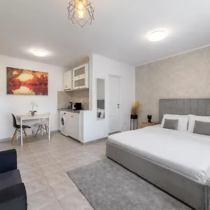 Apartment Downtown Victoria By Citybookings, Bucharest