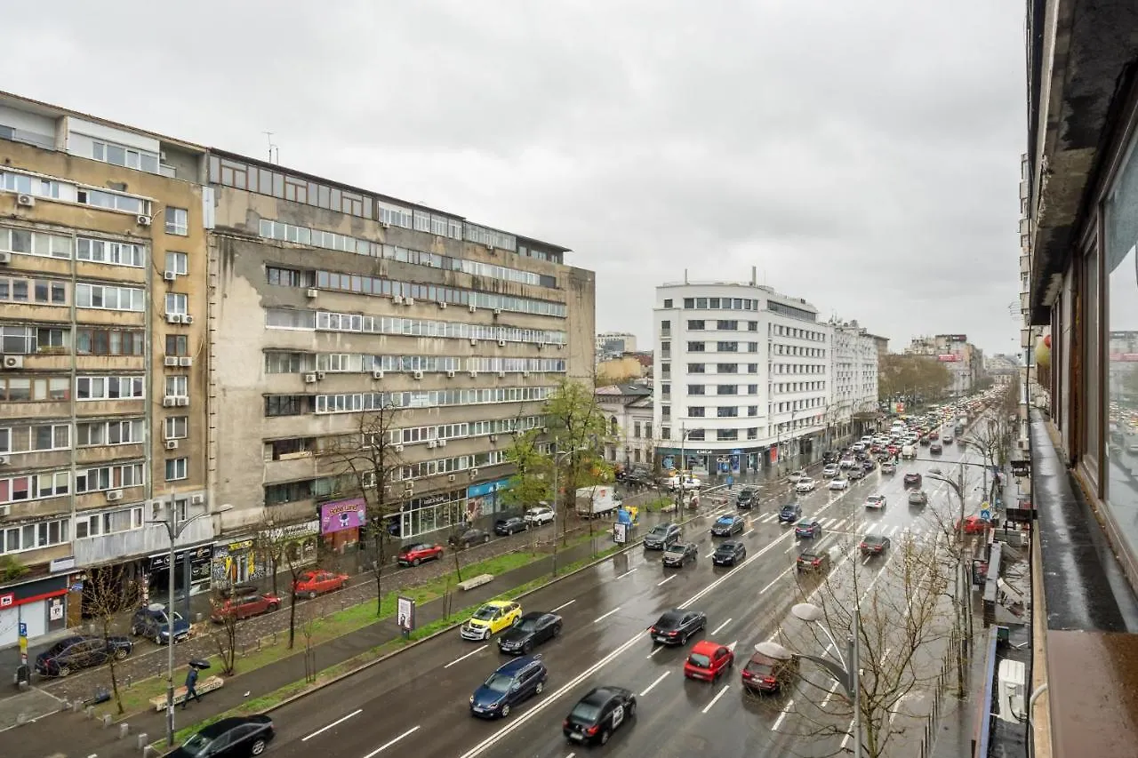 Aonia 2Bdr Apartment - P-Ta Romana View Bucharest